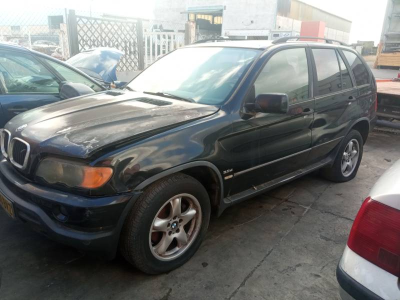 BMW X5 (E53)