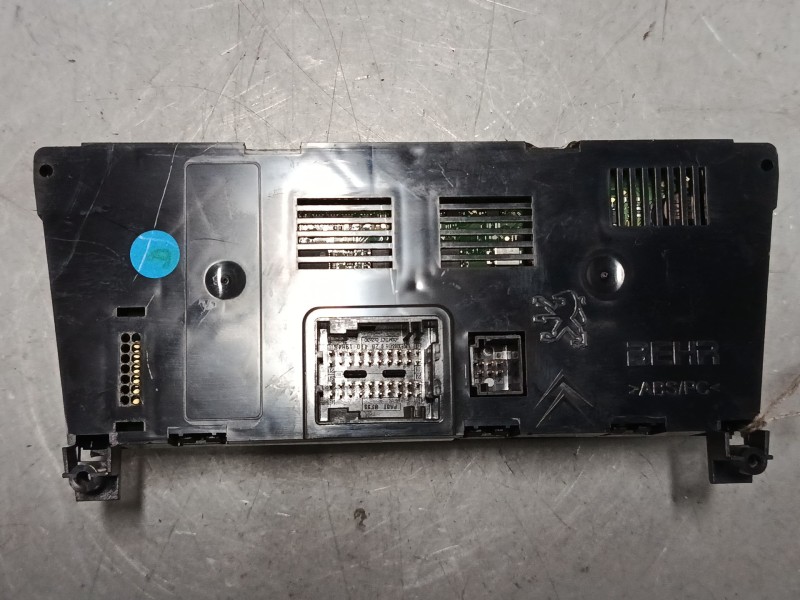 Recambio de mando climatizador para peugeot 3008 i monospace (0u_) 2.0 hdi referencia OEM IAM 96837481XT  