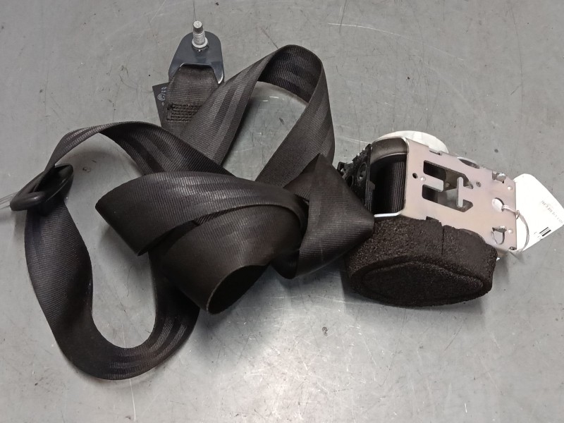 Recambio de cinturon seguridad trasero derecho para peugeot 3008 i monospace (0u_) 2.0 hdi referencia OEM IAM 8975HY  