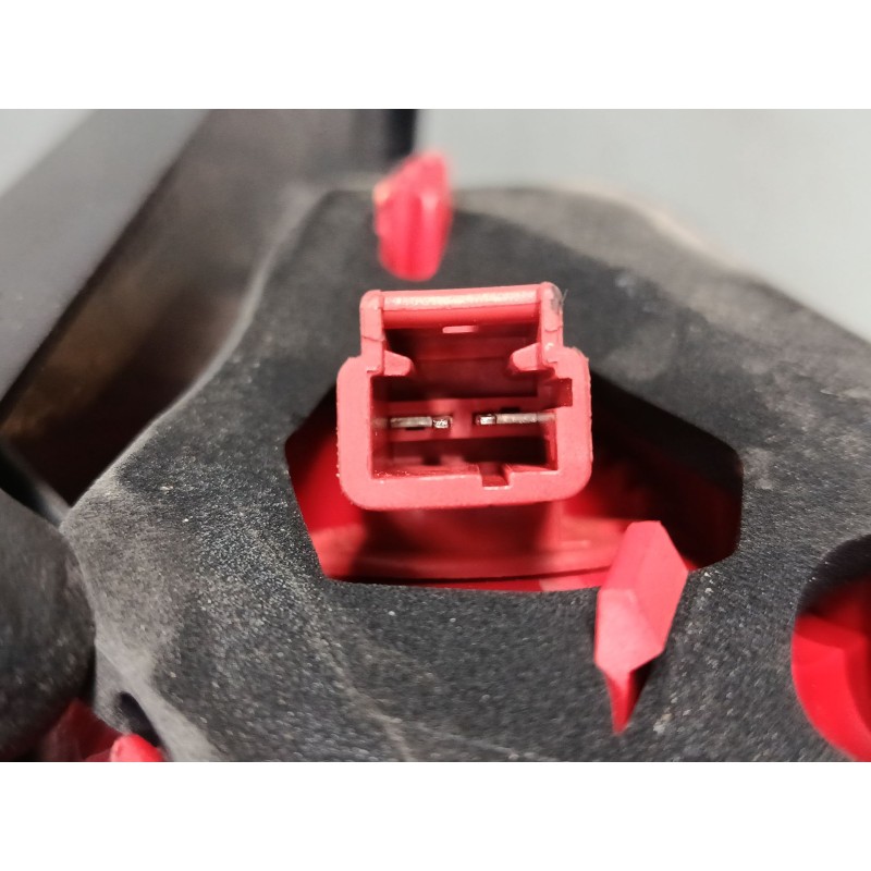 Recambio de piloto trasero derecho interior para peugeot 3008 i monospace (0u_) 2.0 hdi referencia OEM IAM 9683460980  