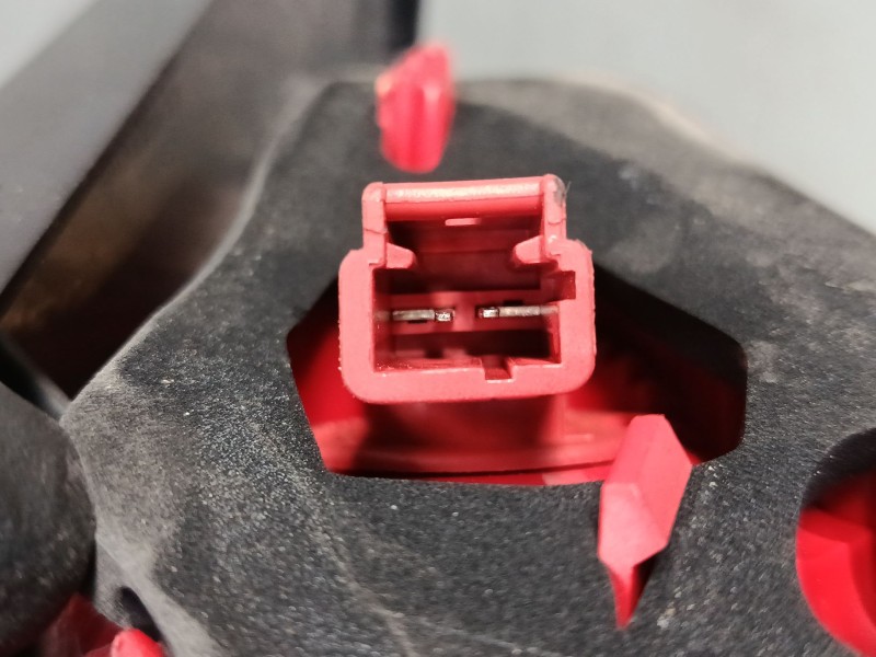 Recambio de piloto trasero derecho interior para peugeot 3008 i monospace (0u_) 2.0 hdi referencia OEM IAM 9683460980  