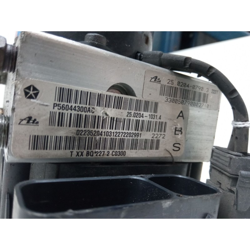 Recambio de abs para jeep grand cherokee ii (wj, wg) 2.7 crd 4x4 referencia OEM IAM P56044300AC 25020407903 56041821AA