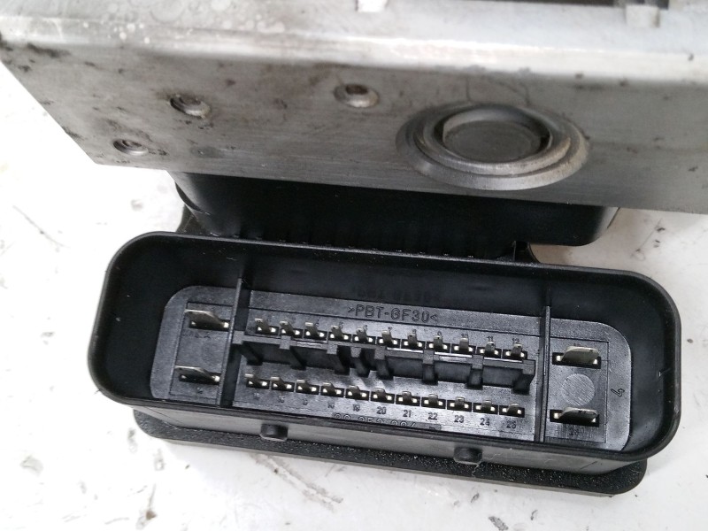 Recambio de abs para mazda 3 sedán (bk) 1.6 di turbo (bk12y) referencia OEM IAM 3M512M110GA 10020700524 