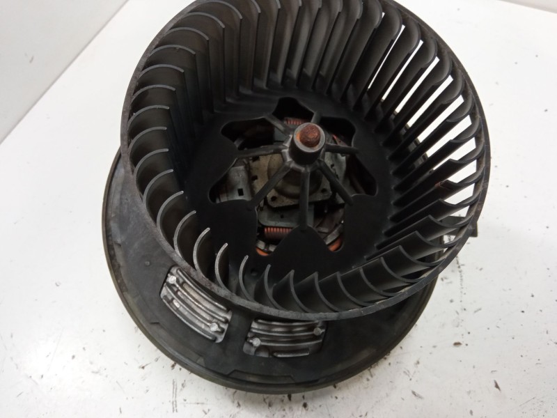 Recambio de motor calefaccion para bmw 3 (e90) 320 d referencia OEM IAM CZ1163406863  