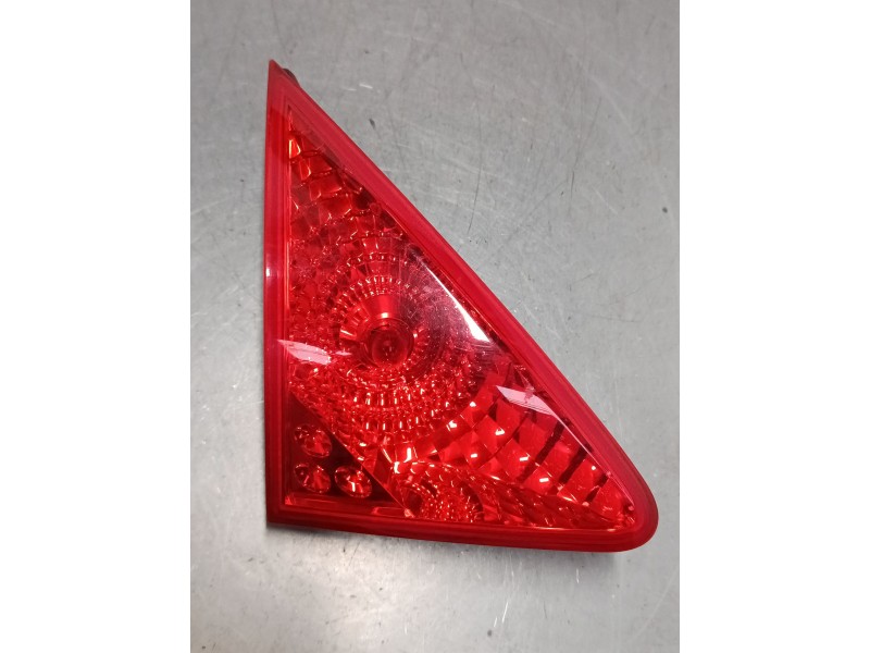 Recambio de piloto trasero izquierdo interior para peugeot 3008 i monospace (0u_) 2.0 hdi referencia OEM IAM 9683461080  