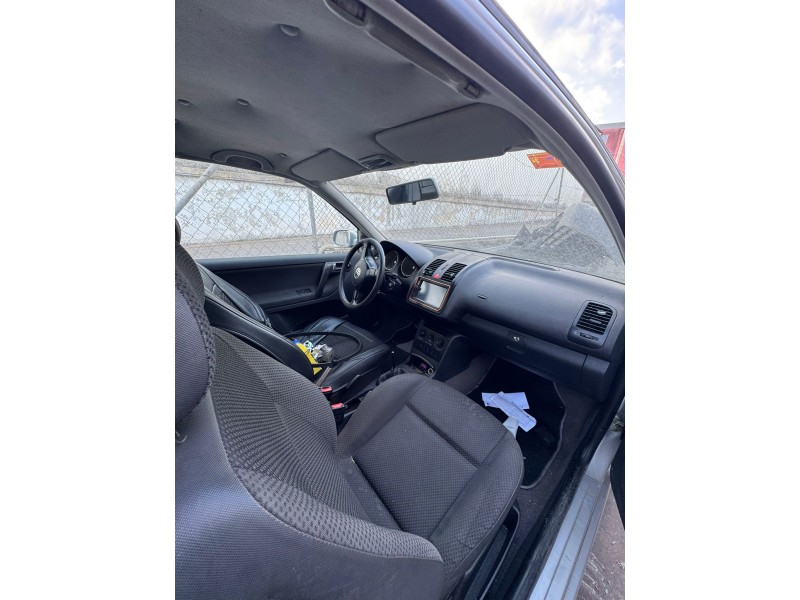 volkswagen polo (6n2) del año 2000