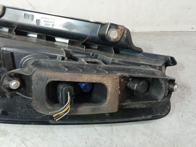 Recambio de piloto trasero izquierdo para fiat punto (199_) 1.3 d multijet referencia OEM IAM 20403999  