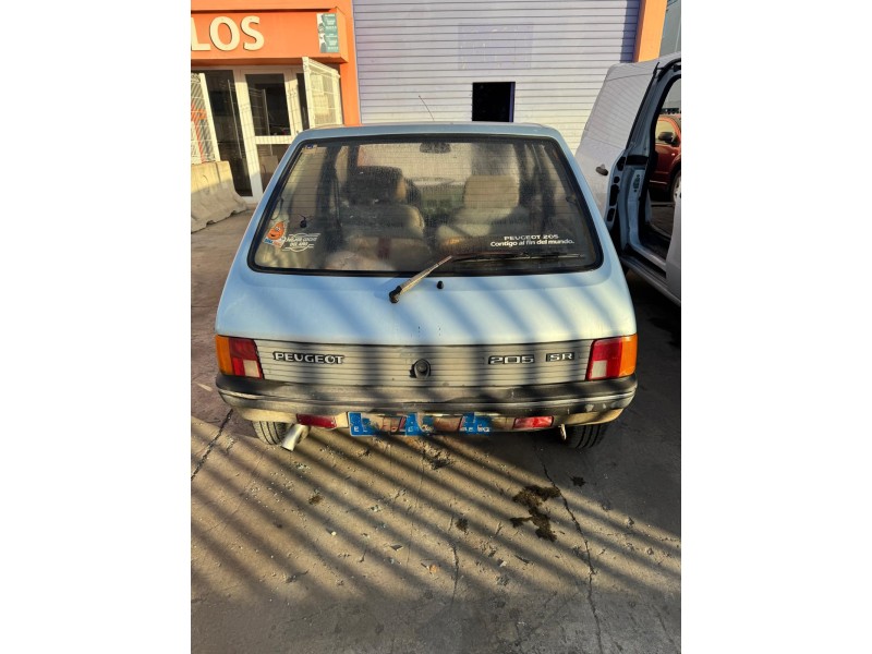 peugeot 205 sr del año 1985