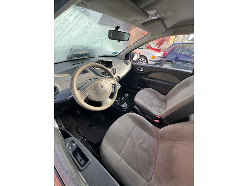 renault twingo ii (cn0_) del año 2010