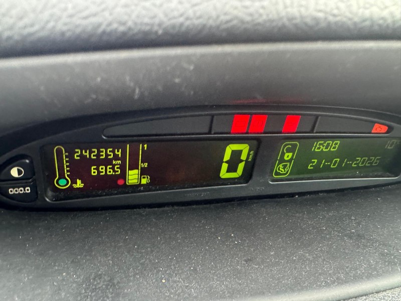 citroën xsara picasso (n68) del año 2007