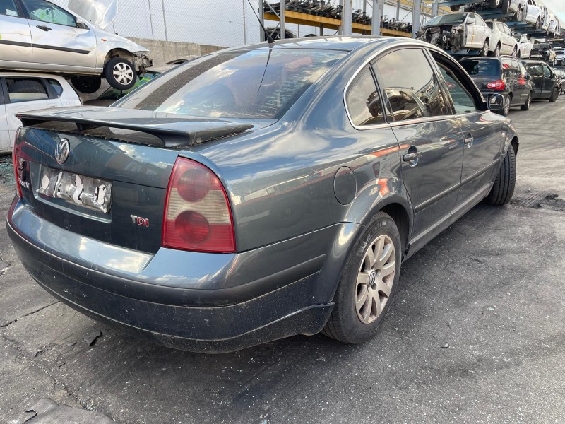 volkswagen passat b5.5 (3b3) del año 2001