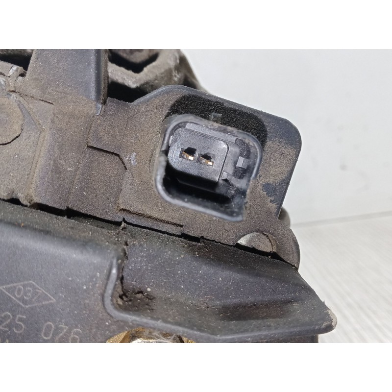 Recambio de alternador para renault laguna ii (bg0/1_) 1.9 dci (bg1a, bg1w, bg0g) referencia OEM IAM 8200251006  