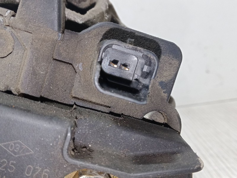 Recambio de alternador para renault laguna ii (bg0/1_) 1.9 dci (bg1a, bg1w, bg0g) referencia OEM IAM 8200251006  