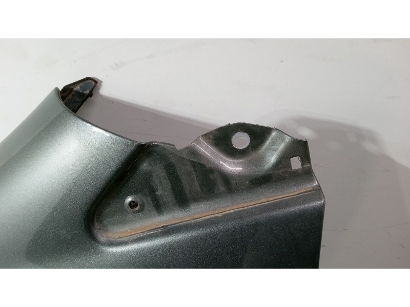 Recambio de aleta delantera izquierda para toyota corolla verso (zer_, zze12_, r1_) 1.8 (znr11_) referencia OEM IAM 538120F010  