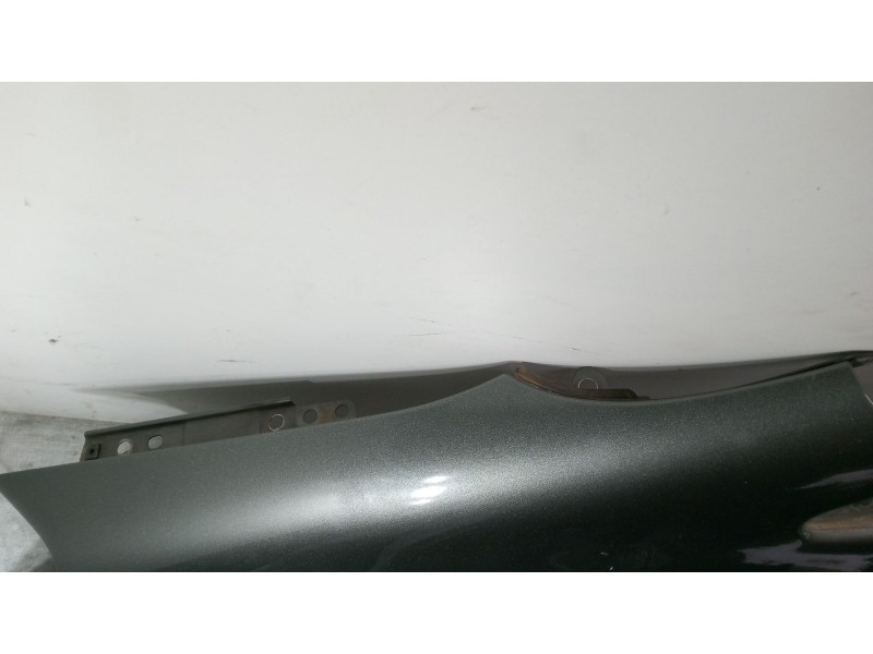 Recambio de aleta delantera izquierda para toyota corolla verso (zer_, zze12_, r1_) 1.8 (znr11_) referencia OEM IAM 538120F010  