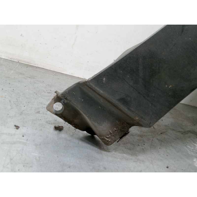 Recambio de aleta delantera derecha para toyota corolla verso (zer_, zze12_, r1_) 1.8 (znr11_) referencia OEM IAM 538110F010  