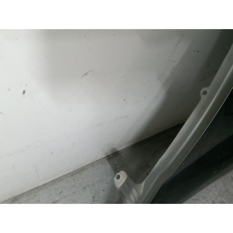 Recambio de aleta delantera derecha para toyota corolla verso (zer_, zze12_, r1_) 1.8 (znr11_) referencia OEM IAM 538110F010  