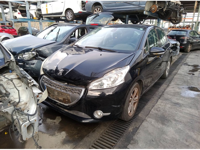 peugeot 208 i (ca_, cc_) del año 2013