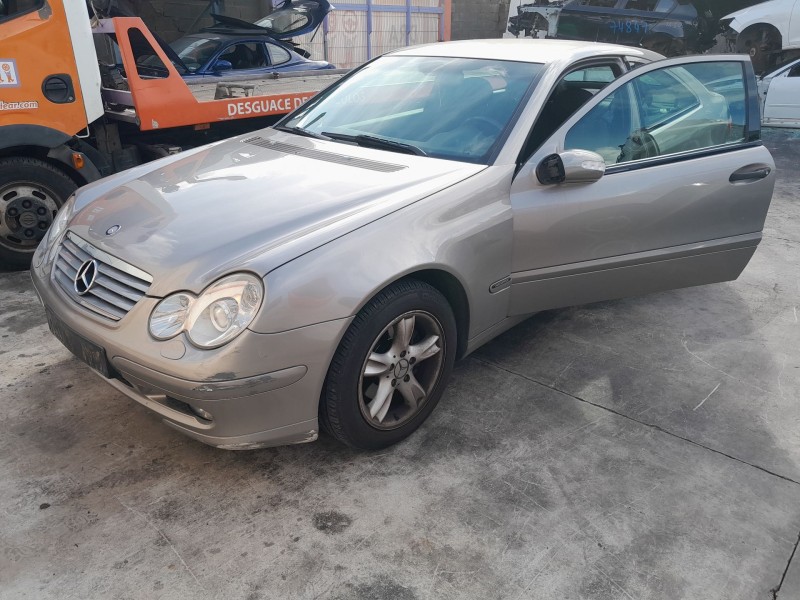 mercedes-benz clase c coupé (cl203) del año 2004