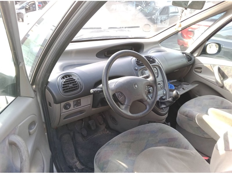 citroën xsara picasso (n68) del año 2001