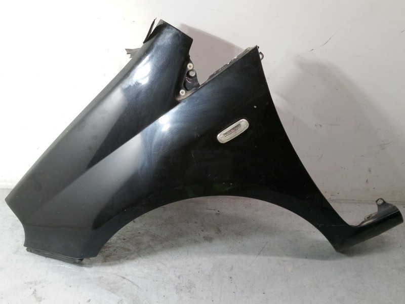 Recambio de aleta delantera izquierda para fiat punto (199_) 1.3 d multijet referencia OEM IAM 51901101  