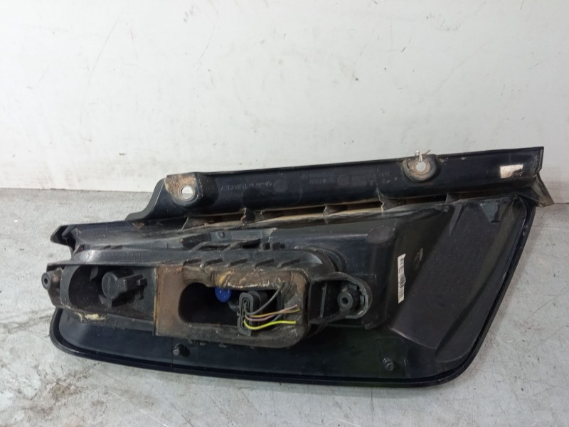 Recambio de piloto trasero derecho para fiat punto (199_) 1.3 d multijet referencia OEM IAM 51927096  