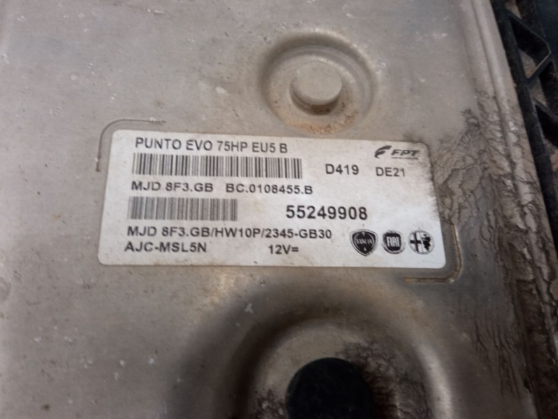 Recambio de centralita motor uce para fiat punto (199_) 1.3 d multijet referencia OEM IAM 55249908 BC0108455B 