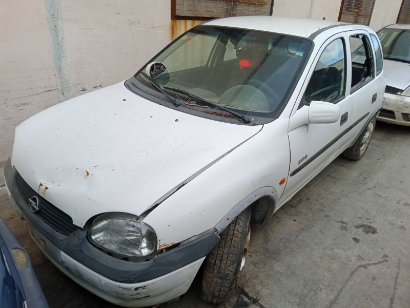 opel corsa b (s93) del año 1999