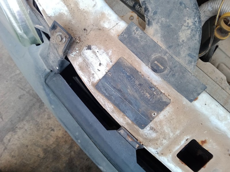 opel corsa b (s93) del año 1999