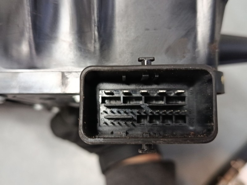 Recambio de freno de mano electrico para peugeot 3008 i monospace (0u_) 2.0 hdi referencia OEM IAM A2C53379975  