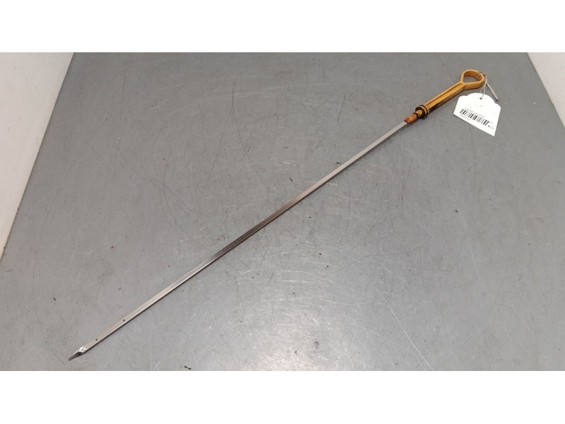 Recambio de varilla aceite para chevrolet spark (m300) 1.0 referencia OEM IAM   