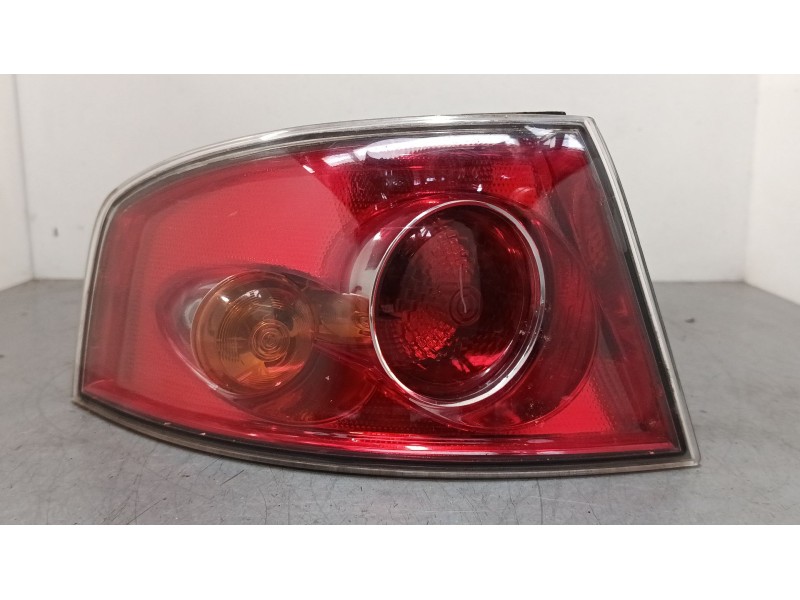 Recambio de piloto trasero izquierdo para seat ibiza iii (6l1) 1.4 16v referencia OEM IAM 6L6945095A 6l6945111 