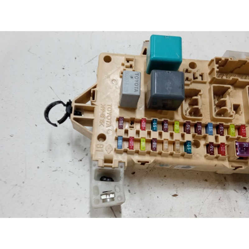 Recambio de bsi para toyota corolla verso (zer_, zze12_, r1_) 1.8 (znr11_) referencia OEM IAM 892210F010  