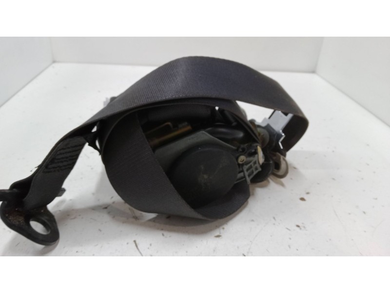 Recambio de cinturon seguridad trasero izquierdo para renault laguna ii (bg0/1_) 2.2 dci (bg0f) referencia OEM IAM   