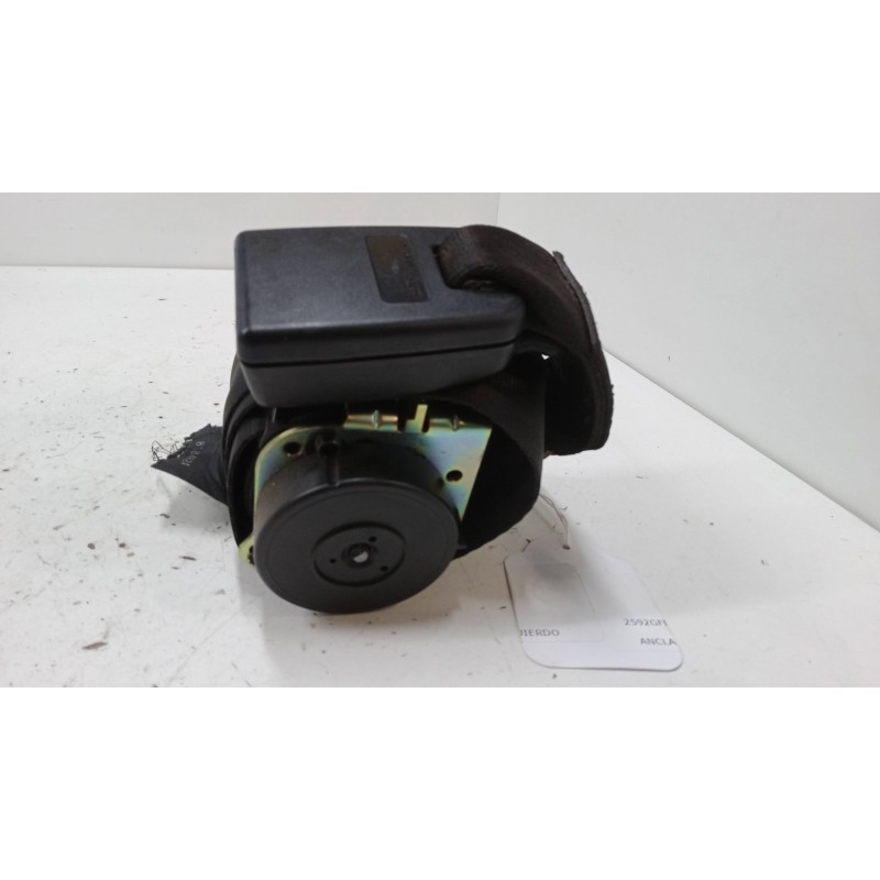 Recambio de anclaje cinturon trasero izquierdo para ford fiesta v (jh_, jd_) 1.4 tdci referencia OEM IAM   