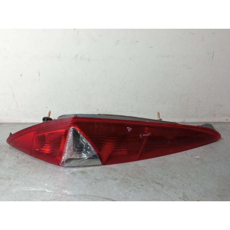 Recambio de piloto trasero izquierdo para fiat punto (188_) 1.2 60 (188.030, .050, .130, .150, .230, .250) referencia OEM IAM   