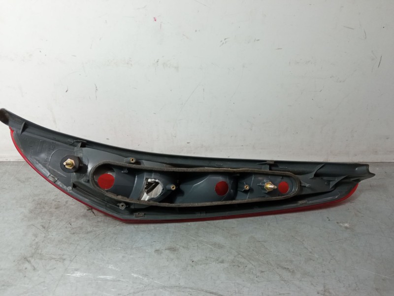 Recambio de piloto trasero izquierdo para fiat punto (188_) 1.2 60 (188.030, .050, .130, .150, .230, .250) referencia OEM IAM   