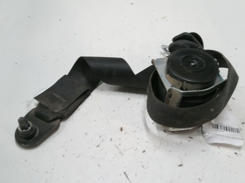 Recambio de cinturon seguridad delantero derecho para opel combo tour 1.3 cdti 16v referencia OEM IAM   