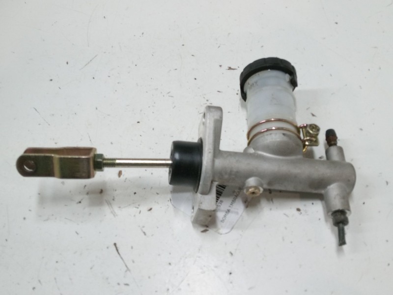 Recambio de bomba embrague para nissan terrano ii (r20) 2.7 tdi 4wd referencia OEM IAM   