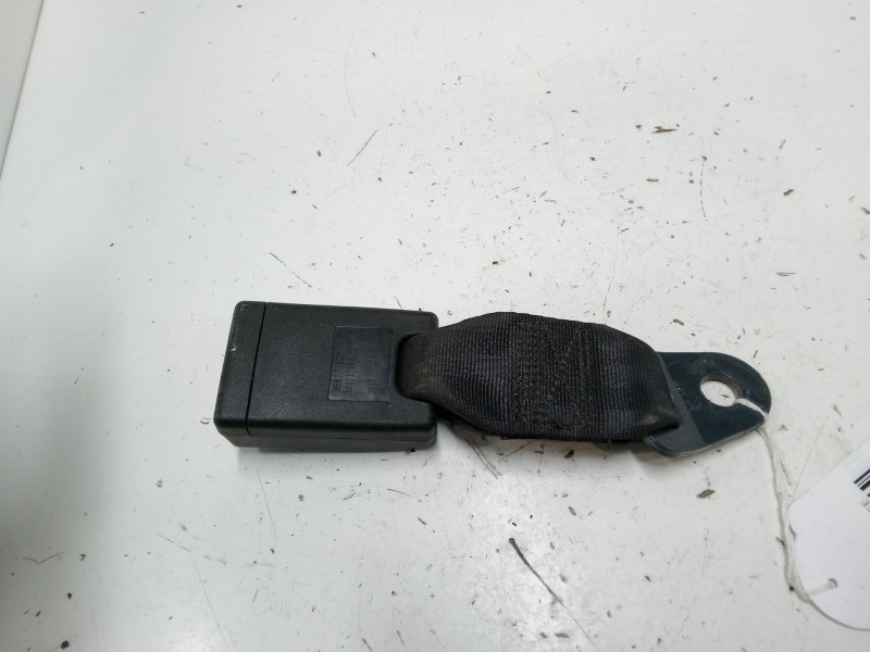 Recambio de anclaje cinturon trasero derecho para peugeot partner tepee 1.6 hdi 90 referencia OEM IAM   