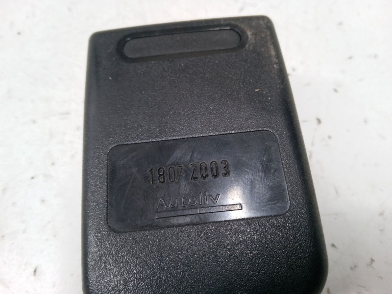 Recambio de anclaje cinturon delantero izquierdo para peugeot partner furgoneta/monovolumen (5_, g_) 1.9 d 4x4 referencia OEM IA