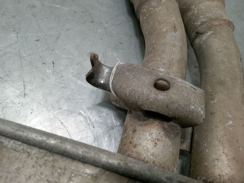 Recambio de tubo escape trasero para volkswagen golf 1.8 gl 19 rv - 2e referencia OEM IAM   