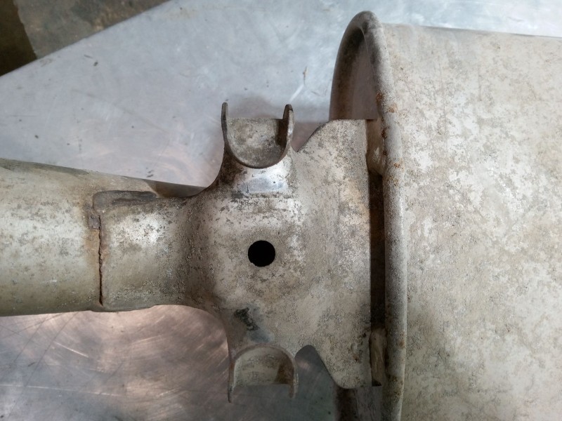 Recambio de tubo escape trasero para volkswagen golf 1.8 gl 19 rv - 2e referencia OEM IAM   