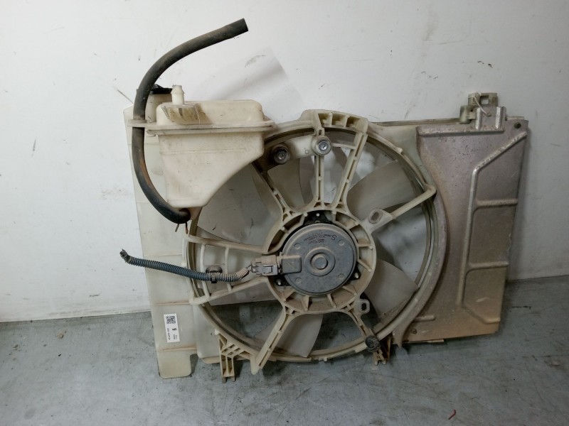 Recambio de electroventilador para toyota yaris (_p9_) 1.0 vvt-i (ksp90_) referencia OEM IAM MF422750  