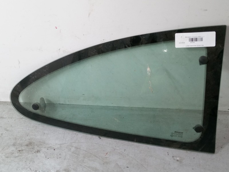 Recambio de luna trasera derecha para renault megane i coach (da0/1_) 1.6 16v (da0b, da04, da11) referencia OEM IAM   