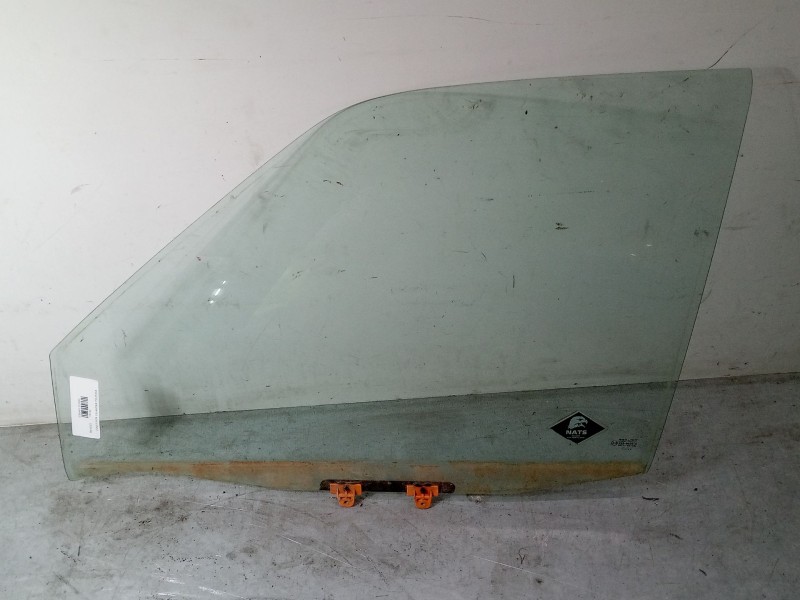 Recambio de luna puerta delantera izquierda para nissan terrano ii (r20) 2.7 tdi 4wd referencia OEM IAM   