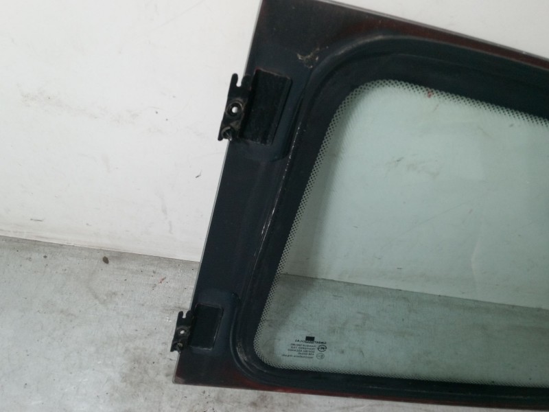 Recambio de luna trasera derecha para chevrolet aveo / kalos hatchback (t200) 1.2 referencia OEM IAM   