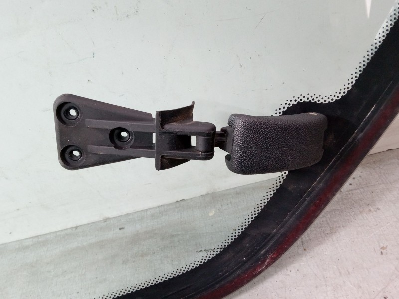 Recambio de luna trasera derecha para chevrolet aveo / kalos hatchback (t200) 1.2 referencia OEM IAM   