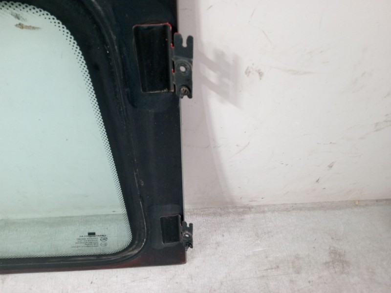 Recambio de luna trasera izquierda para chevrolet aveo / kalos hatchback (t200) 1.2 referencia OEM IAM   