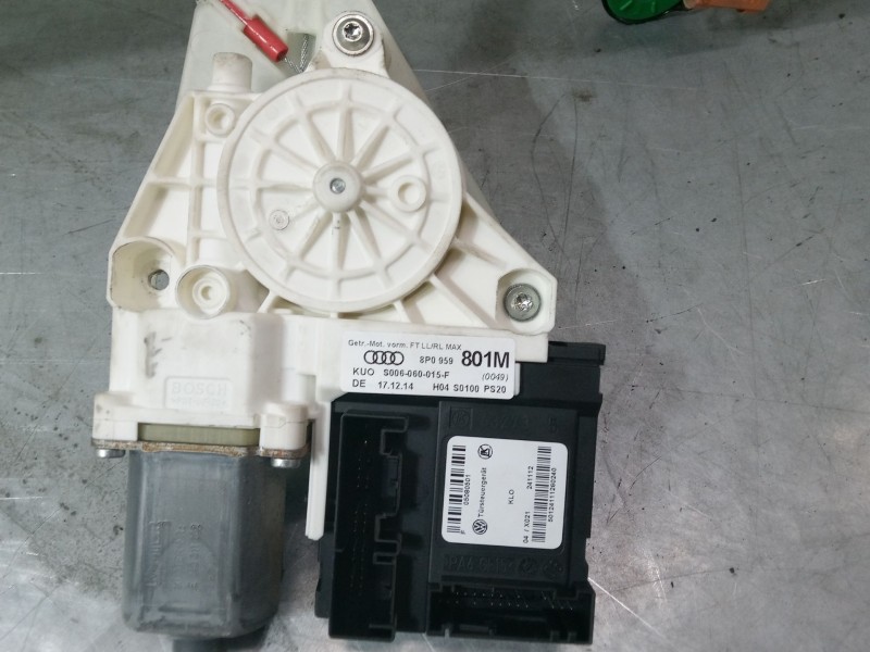 Recambio de elevalunas electrico delantero izquierdo para audi a3 (8p1) 1.9 tdi referencia OEM IAM 8P4837461C  